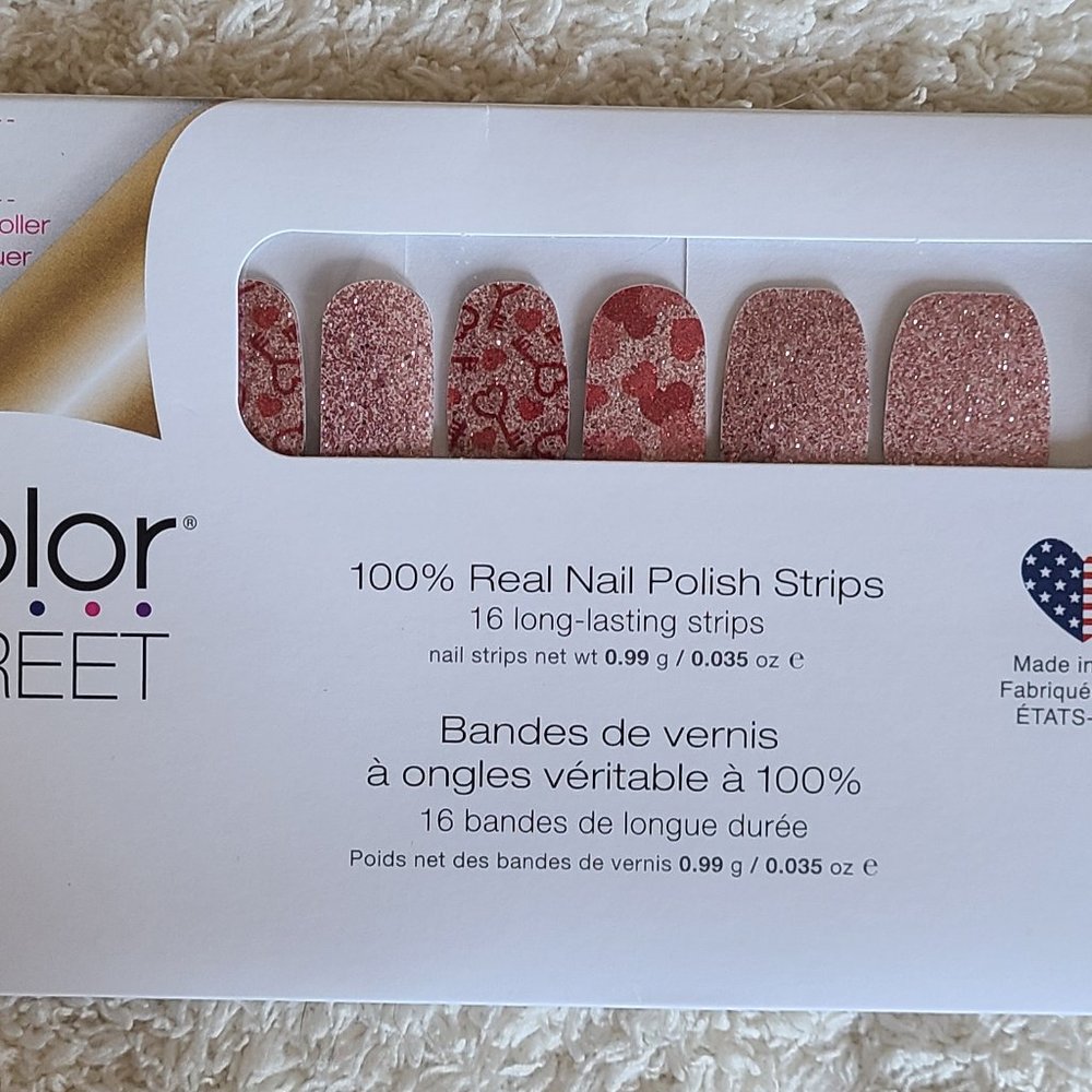 Colorstreet Nail Strips - "It's A Key-per"